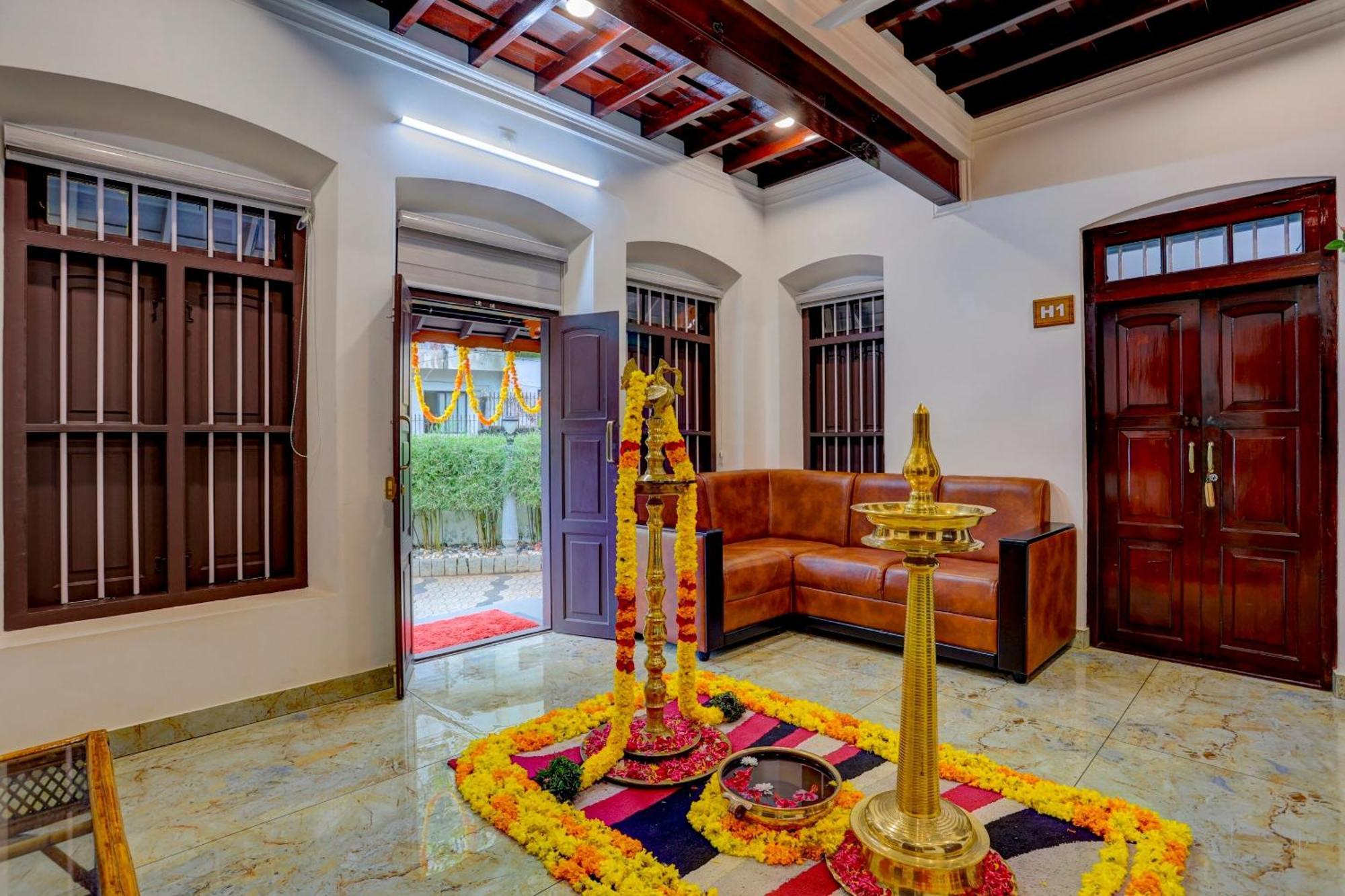 Hotel O Poptavern Heritage Kovalam Eksteriør billede