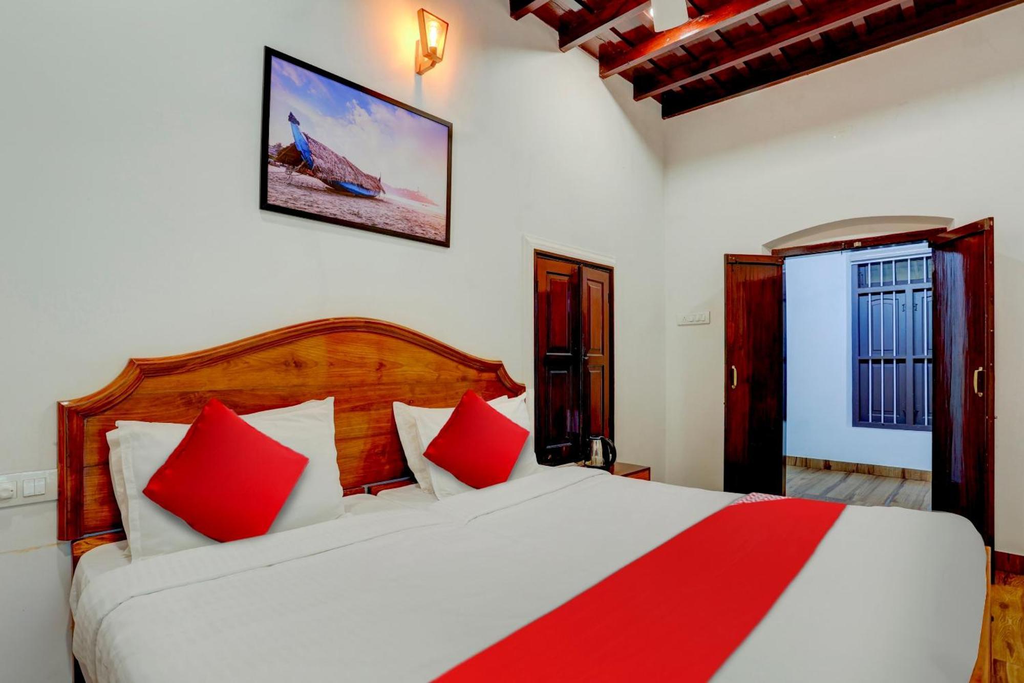 Hotel O Poptavern Heritage Kovalam Eksteriør billede